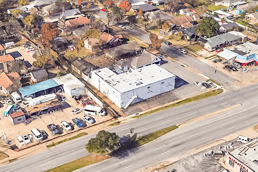 Primary Photo Of 2406 Emmett St, Dallas Medical For Sale