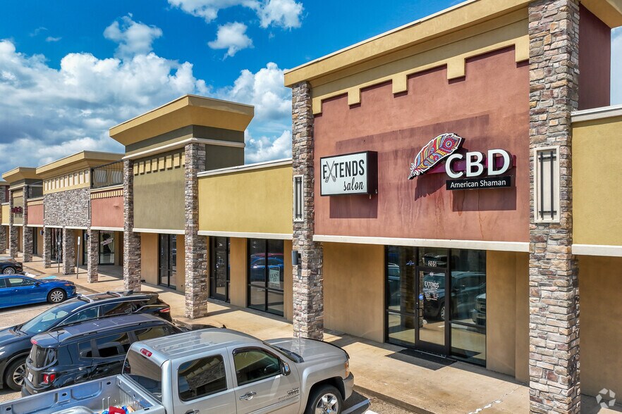 More Photos Of 3400-3502 S Broadway, Tyler Unknown For Lease