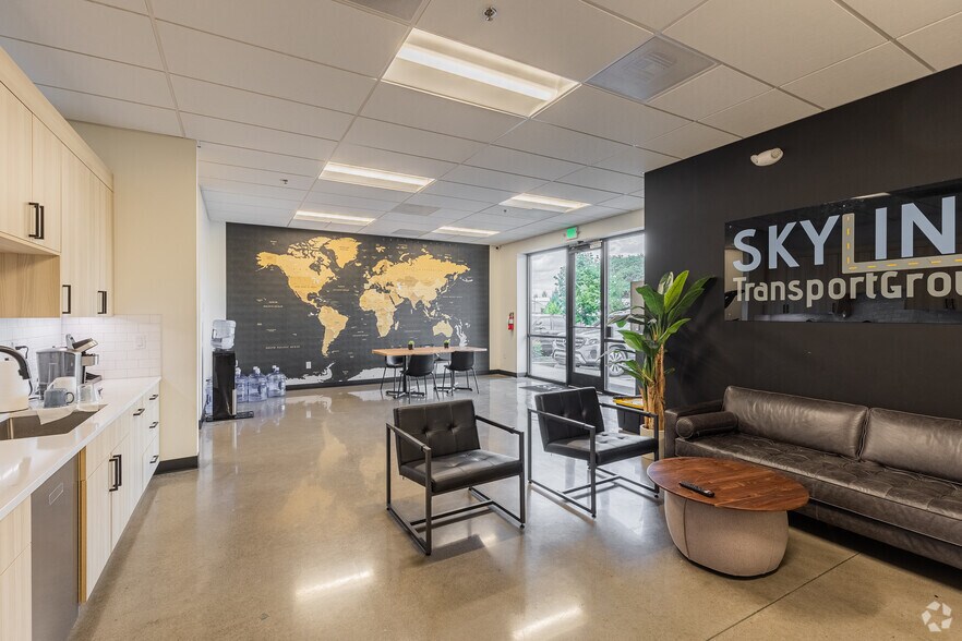 More Photos Of 6110 NE 152nd Ave, Vancouver Industrial For Sale