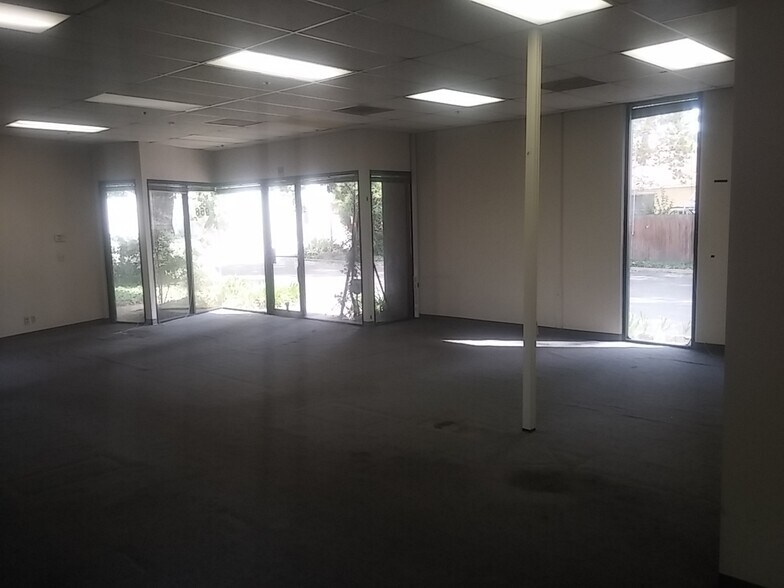 More Photos Of 958 San Leandro Ave, Mountain View Research And Development For Lease