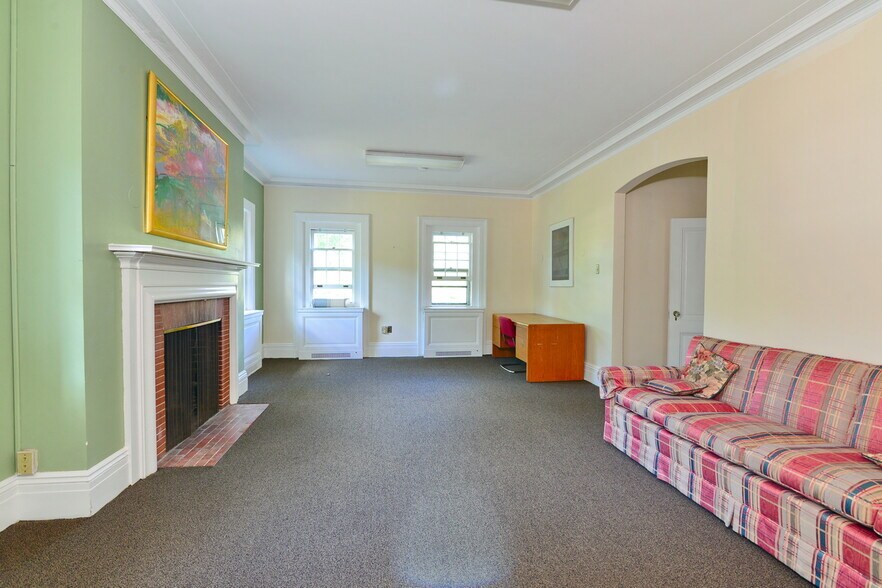 More Photos Of 1265 Asylum Ave, Hartford Lodge Meeting Hall For Lease