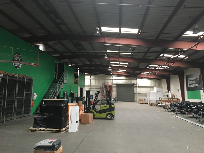More Photos Of 1501 Eastshore Hwy, Berkeley Manufacturing For Sale