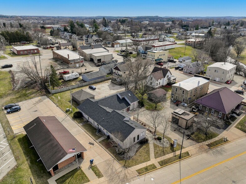 More Photos Of 111-113 Depot, Johnson Creek Medical For Sale