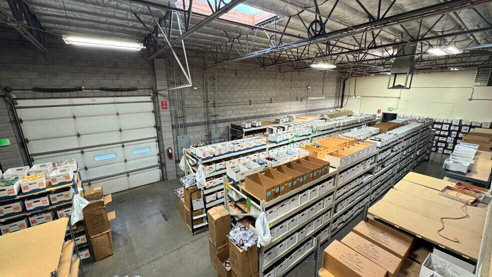 More Photos Of 891 Trademark Dr, Reno Showroom For Lease