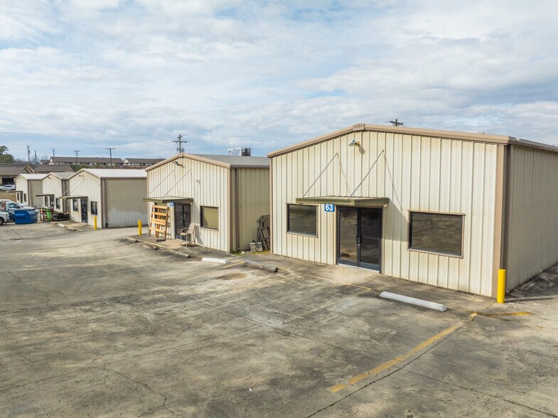 More Photos Of 23 Desai Ln, Ringgold Industrial For Lease