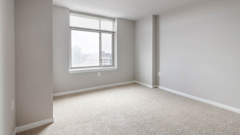 More Photos Of 901 N Nelson St, Arlington Apartments For Lease