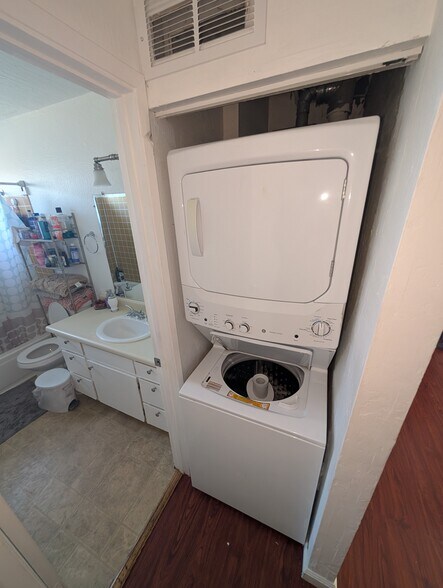 More Photos Of 10109-10133 Old Redwood Hwy, Windsor Apartments For Sale