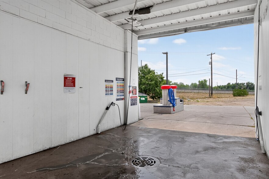 More Photos Of 8760 Devonshire Blvd, Denver Carwash For Sale