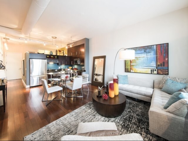 More Photos Of 8210 Crestwood Heights Dr, McLean Apartments For Lease