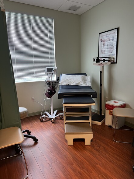 More Photos Of 2402 Frist Blvd, Fort Pierce Medical For Sale