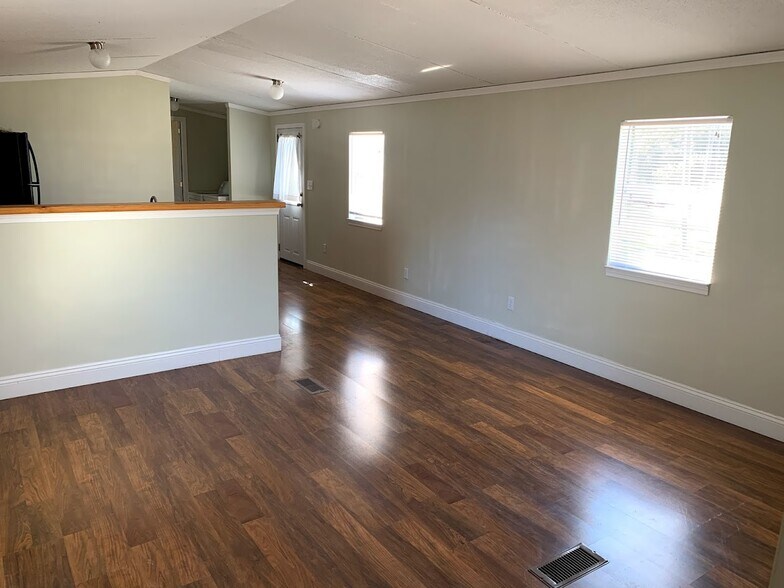More Photos Of 4816 N US Highway 441, Lake City Manufactured Housing Mobile Home Park For Sale