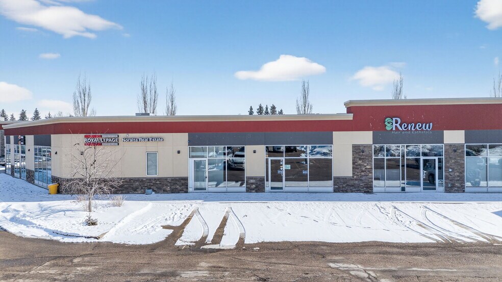 Primary Photo Of 10451 99 Ave, Fort Saskatchewan Storefront For Sale