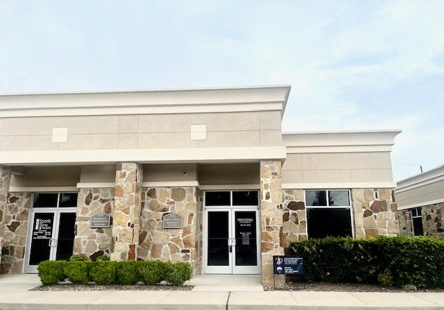 More Photos Of 20008 Champion Forest Dr, Spring Office Residential For Sale