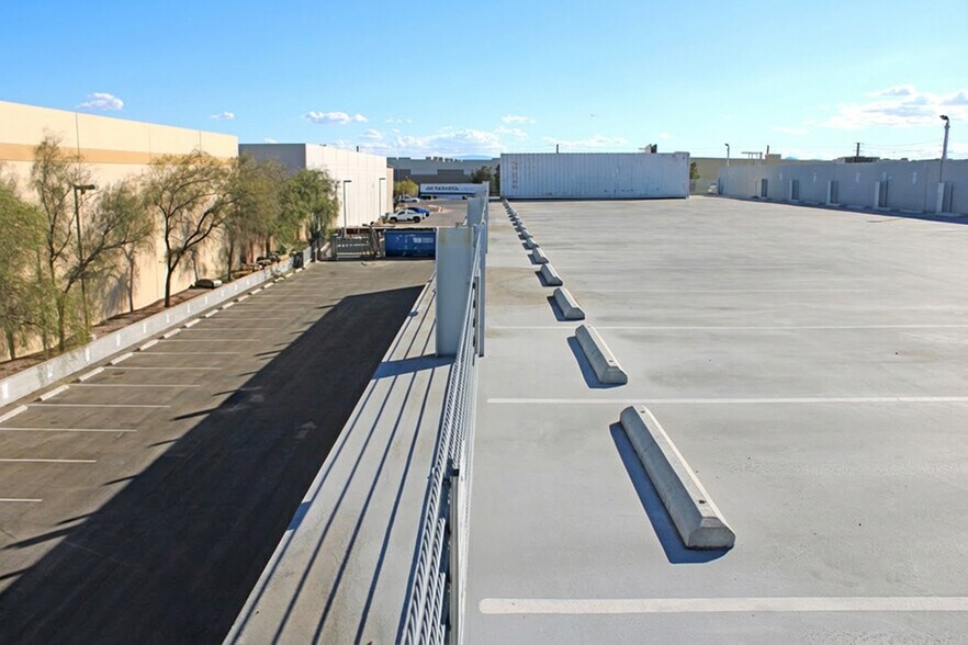More Photos Of 6440 Polaris Ave, Las Vegas Manufacturing For Lease