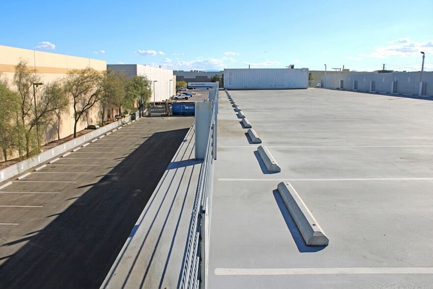 More Photos Of 6440 Polaris Ave, Las Vegas Manufacturing For Sale