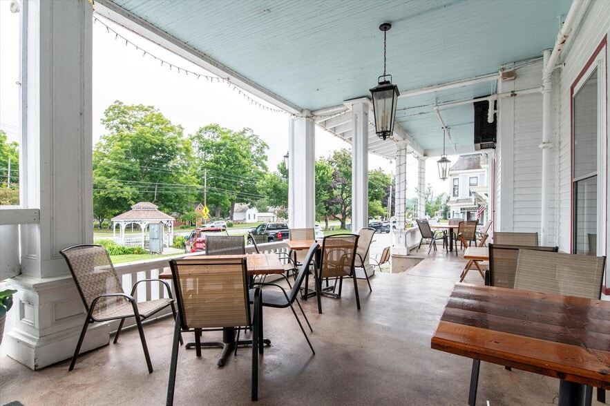 More Photos Of 40 The Common, Chester Hotel For Sale