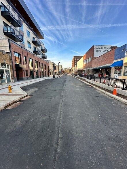 More Photos Of 37 Union St S, Concord Storefront Retail Office For Sale