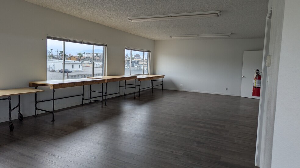 More Photos Of 1604 S Commerce St, Las Vegas Freestanding For Lease