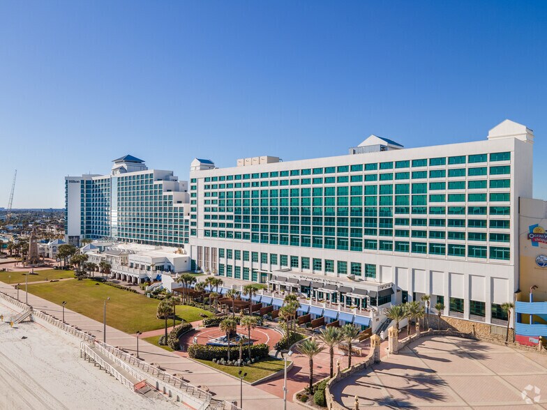 More Photos Of 100 N Atlantic Ave, Daytona Beach Hotel For Lease