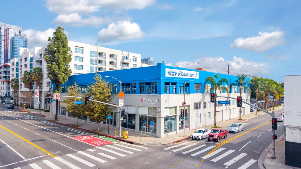 Primary Photo Of 1540 S Figueroa St, Los Angeles Auto Dealership For Lease