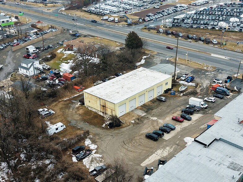 More Photos Of 9728 Pulaski Hwy, Middle River Service For Sale