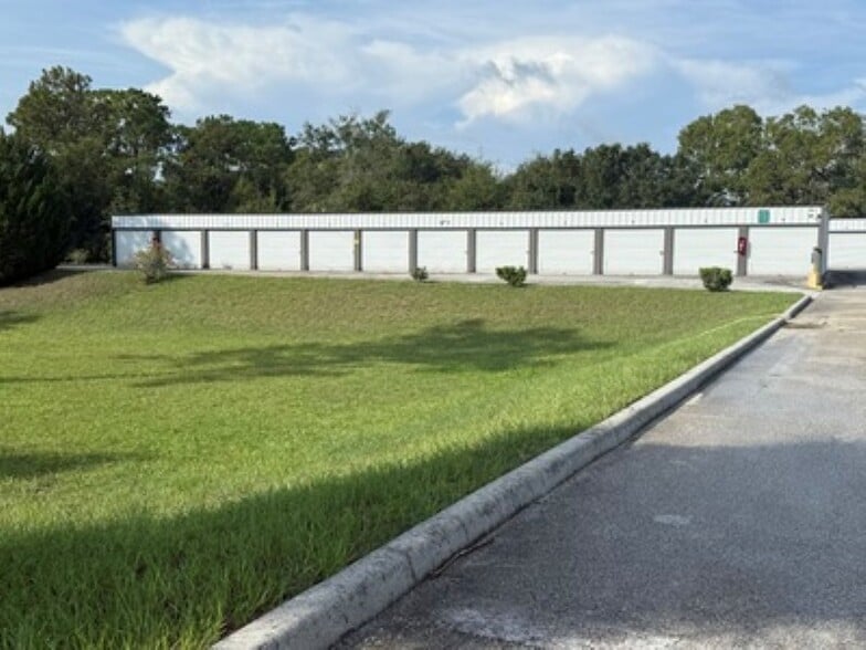 More Photos Of 1424 N Gulf Ave, Crystal River Self Storage For Sale