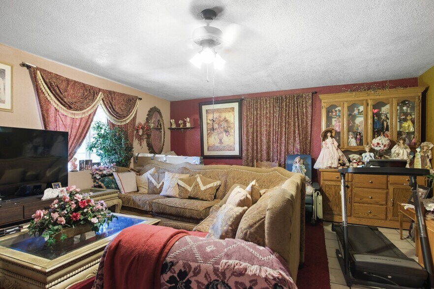 More Photos Of 329 S Stockton Ave, Ripon Religious Facility For Sale