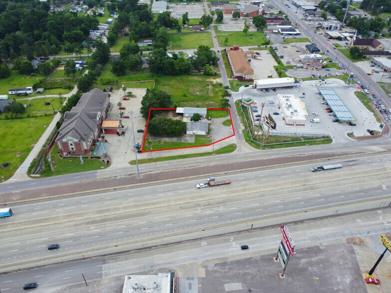 More Photos Of 590 Wilson St, Vidor Light Manufacturing For Sale
