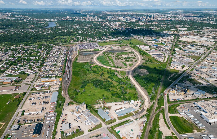 More Photos Of Southeast Corner of Marion Street & Archibald Stre, Winnipeg Land For Sale