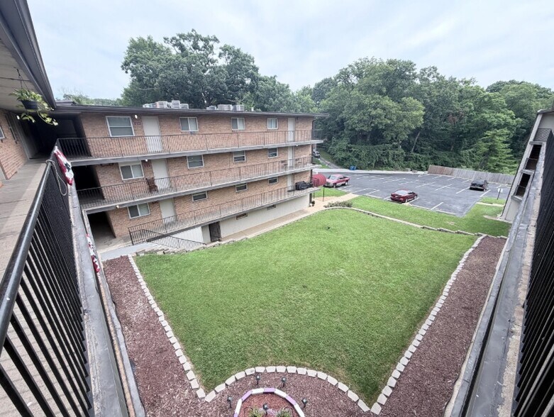 More Photos Of 9639-9640 Diamond Dr, Saint Louis Apartments For Sale