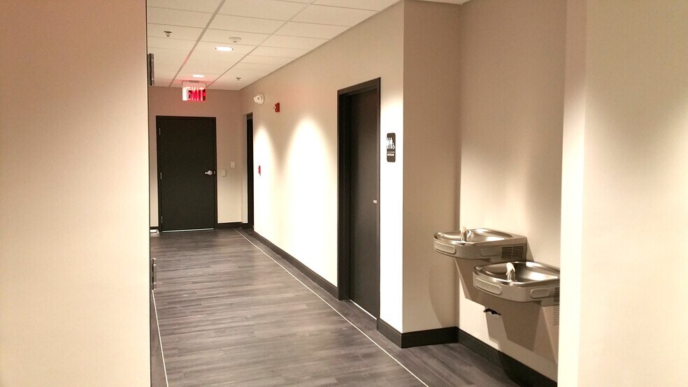 More Photos Of 801 Douglas Ave, Altamonte Springs Office For Lease