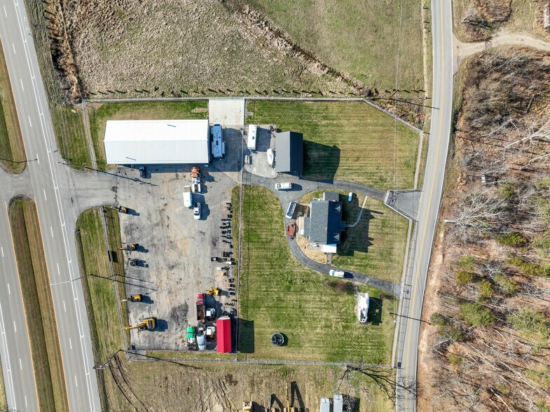 More Photos Of 3930 E Stone Dr, Kingsport Warehouse For Sale