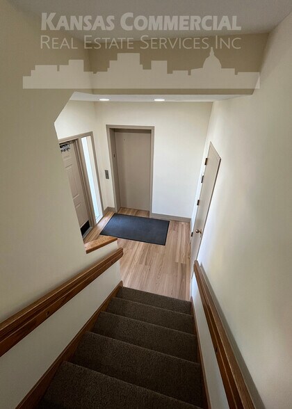 More Photos Of 1125 SW Gage Blvd, Topeka Medical For Lease