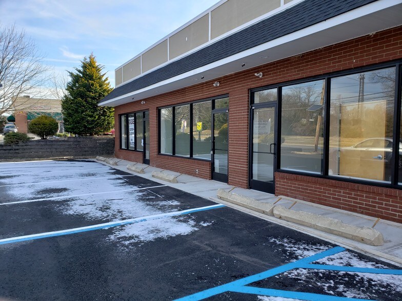 More Photos Of 1631 S Olden Ave, Hamilton Medical For Sale