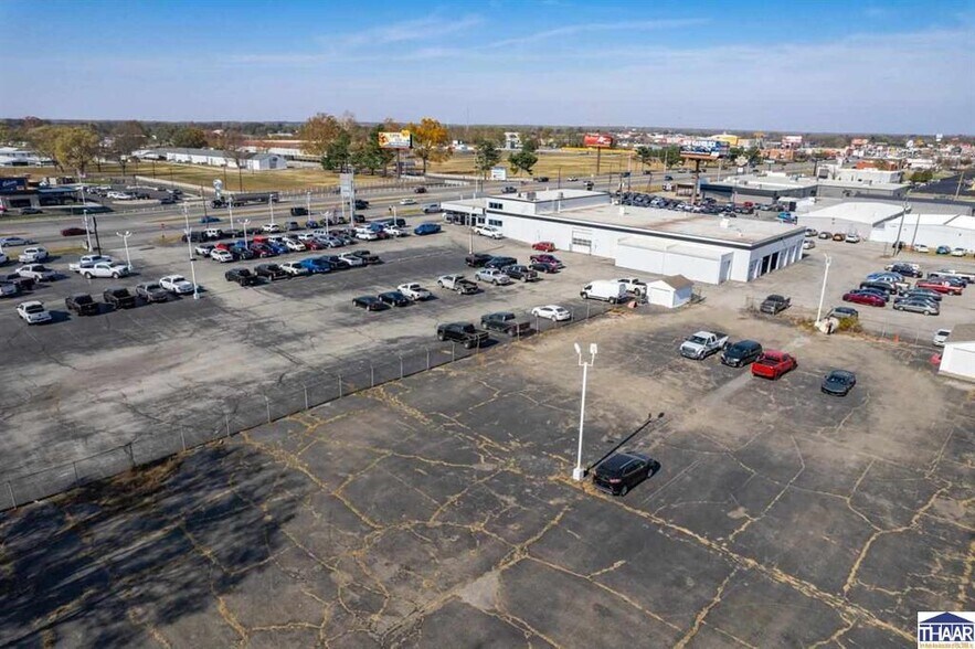 More Photos Of 4120 S US Highway 41, Terre Haute Auto Dealership For Sale
