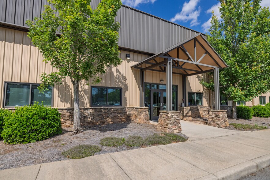 More Photos Of 75 Old Shoals Rd, Arden Industrial For Lease