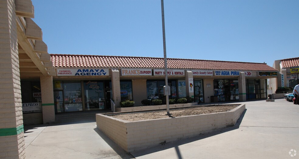 More Photos Of 14827 7th St, Victorville General Retail For Sale