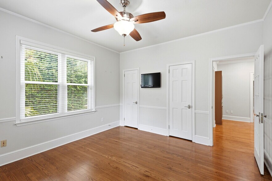 More Photos Of 537 E Park Ave, Tallahassee Office For Sale