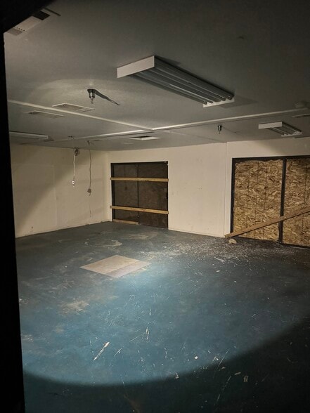 More Photos Of 17537 Montezuma St, Adelanto Lodge Meeting Hall For Sale