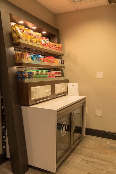 More Photos Of 4100 Snyder Blvd, Sierra Vista Hotel For Sale