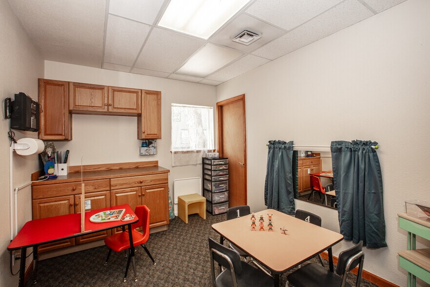 More Photos Of 724 Pine St, Sandpoint Office Residential For Sale