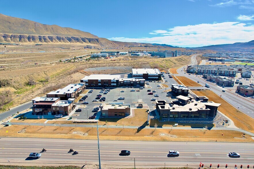 More Photos Of 497 W 14600 S, Bluffdale Medical For Sale