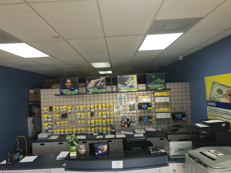 More Photos Of 10250-10352 W Sample Rd, Coral Springs Storefront Retail Office For Sale