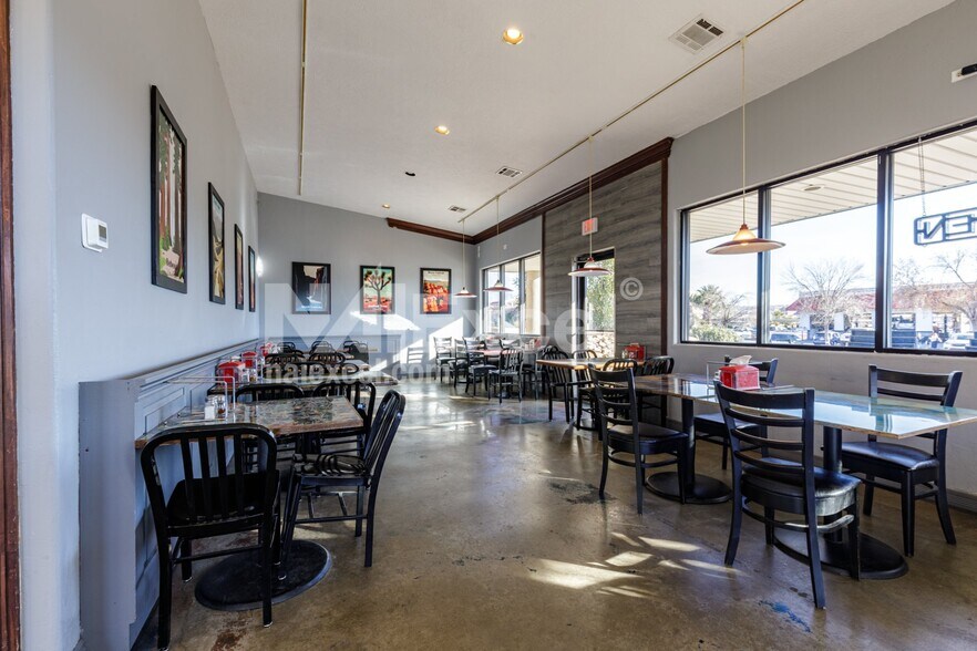 More Photos Of 1088 S Bluff St, St George General Retail For Sale