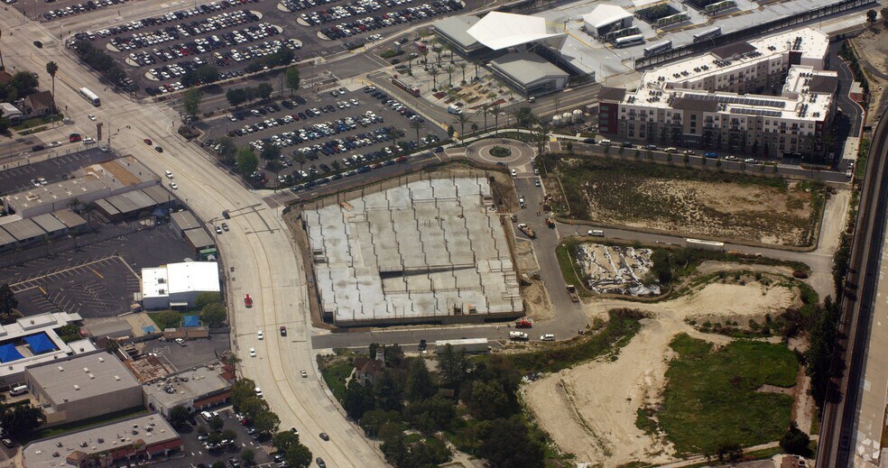 10568 Gateway Promenade, El Monte, CA 91731 MultiFamily For Lease