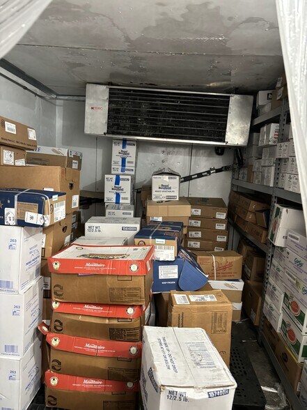 More Photos Of 2010 8th St, North Bergen Refrigeration Cold Storage For Lease