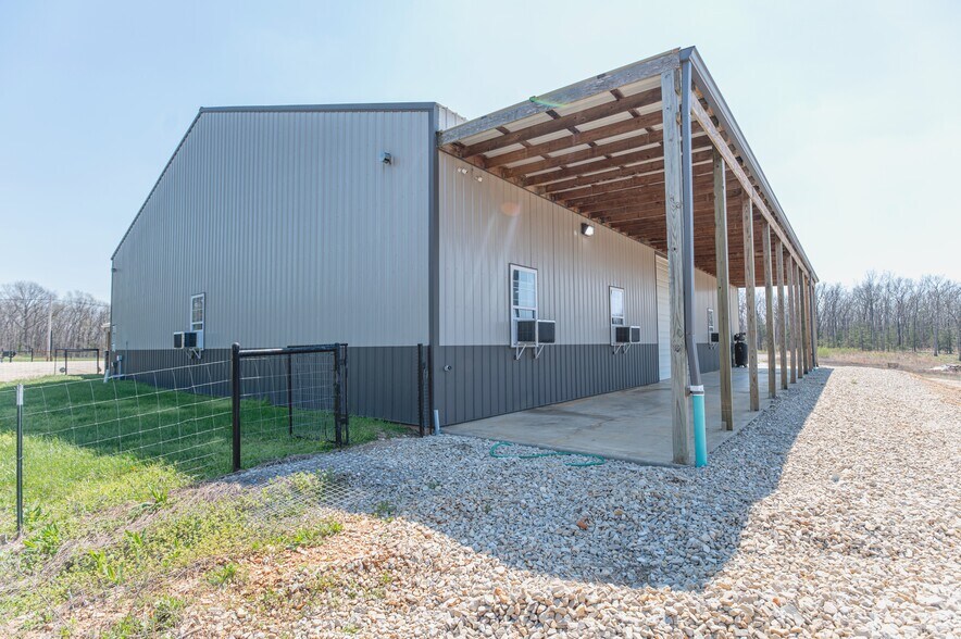 More Photos Of 18119 State Route O, Rolla Industrial For Sale