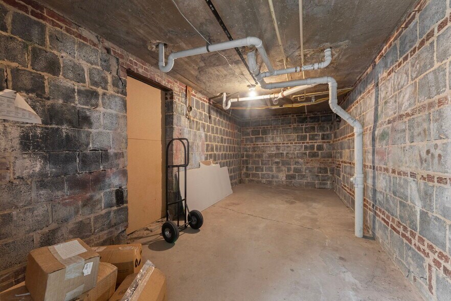 More Photos Of 922 Ridge Rd Se, Washington Assisted Living For Sale
