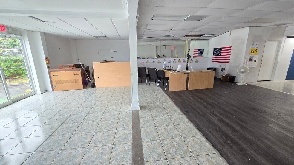 More Photos Of 408 N Ridgewood Dr, Sebring Freestanding For Lease