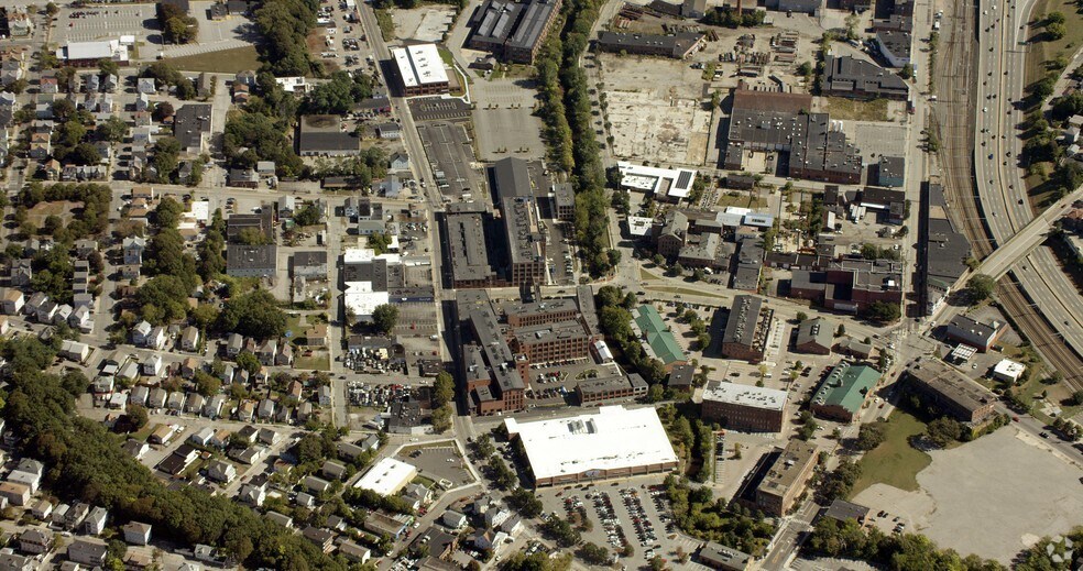 More Photos Of 12 Eagle St, Providence Apartments For Lease